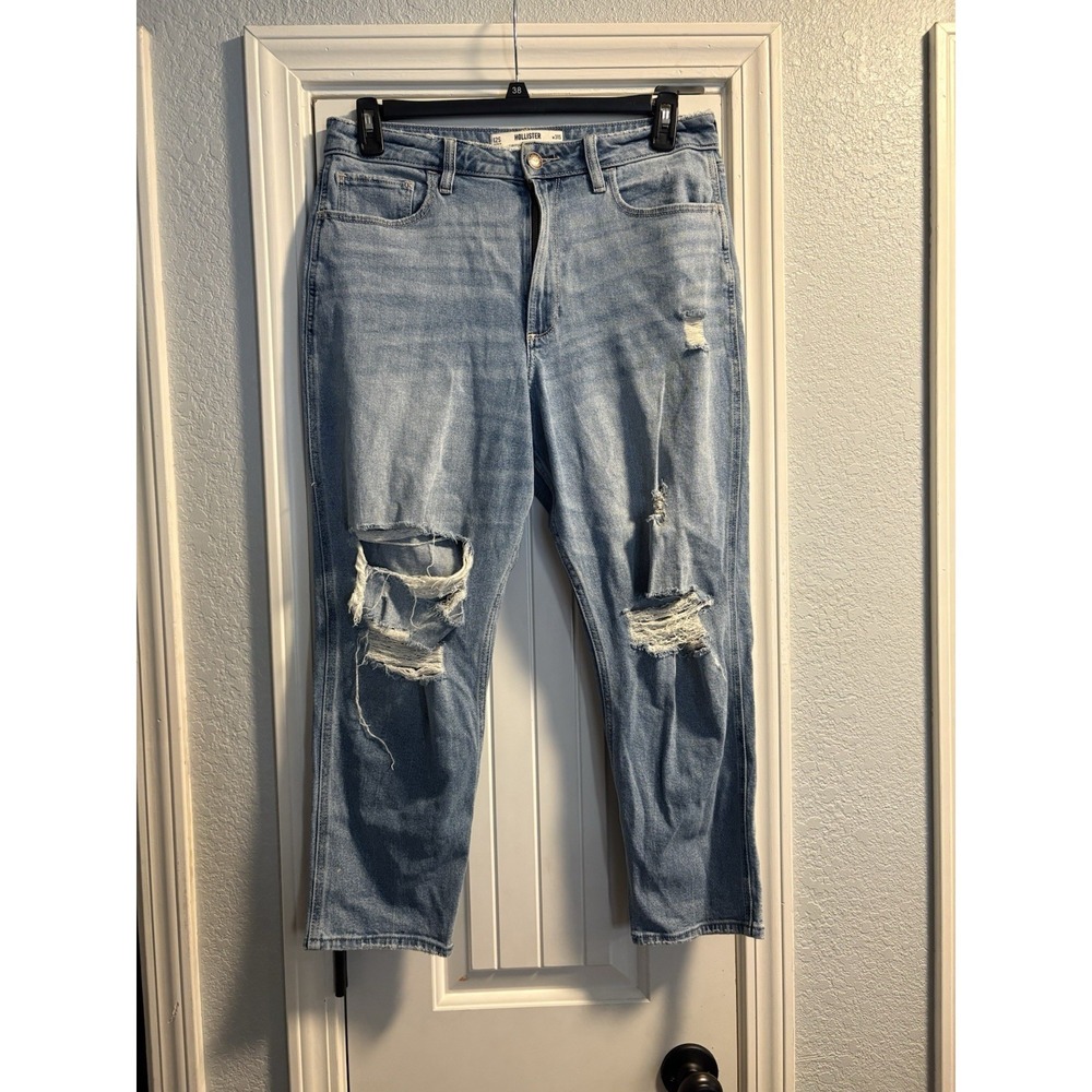 Hollister Curvy Mom Jeans Womens 12 Short Light Wash Distressed High Rise Denim